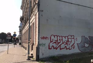 Siena Lipājā ar grafitti